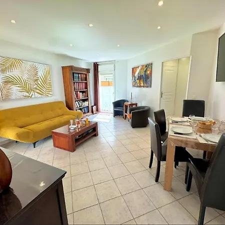 Apartman Proche Plage, Climatise, Terrasse, Jardinet Et Parking, Tres Calme Pomérols