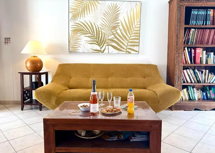 En 3 Epis De Plain-pied, 2 Chambres, Climatise, Terrasse, Jardinet Et Parking, Tres Calme Apartament Pomérols